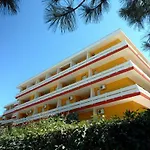 Daire Elegant Seafront In *