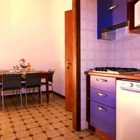 Elegant Seafront In Apartment Bibione