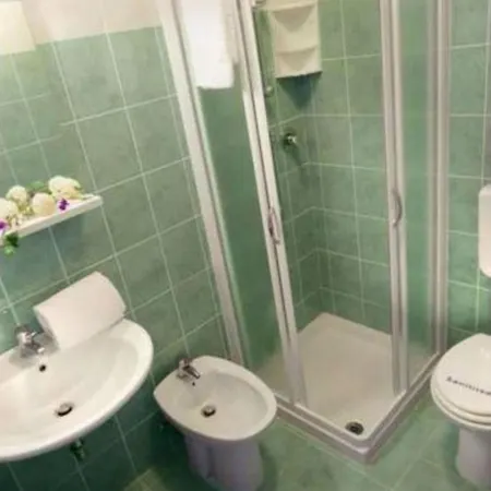 Elegant Seafront In Bibione